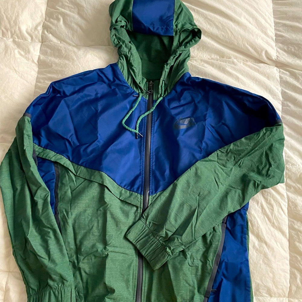 Nike Windbreaker